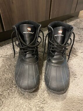 Men's Black Insulated Snow Boots